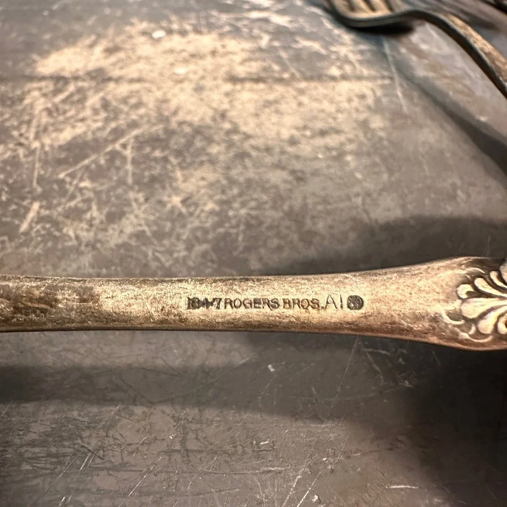 1847 Rogers Bros 1847 rogers